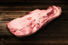 Lade das Bild in den Galerie-Viewer, Brisket